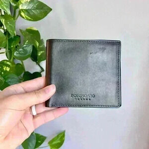 Bolongaro Black Leather Bi-Fold Wallet